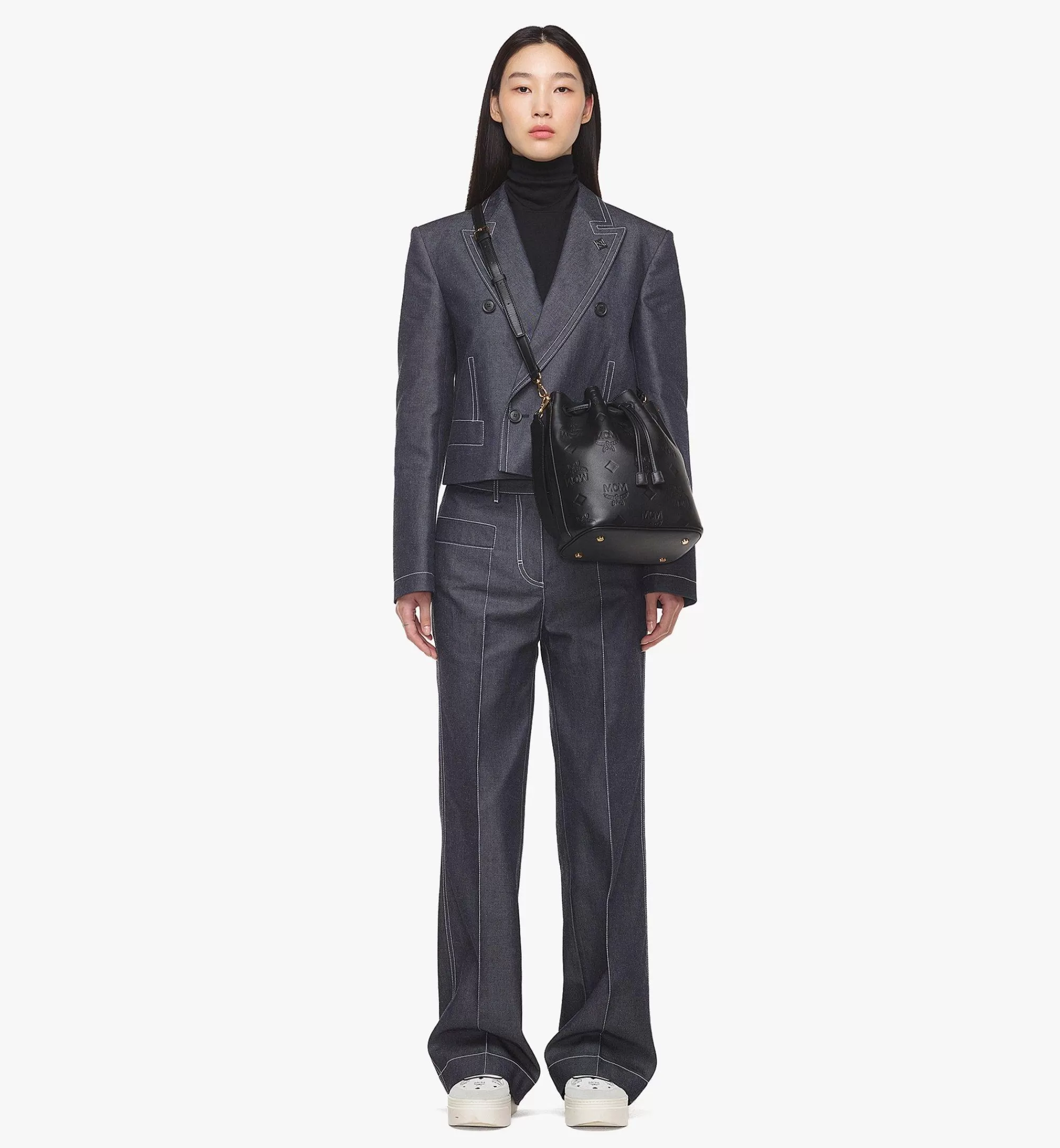 Online Sac à Cordon Dessau En Cuir Monogrammé Embossé Femme Sacs Porté Épaule Et Sacs Bandoulière | Sacs Porté Épaule Et Sacs Bandoulière